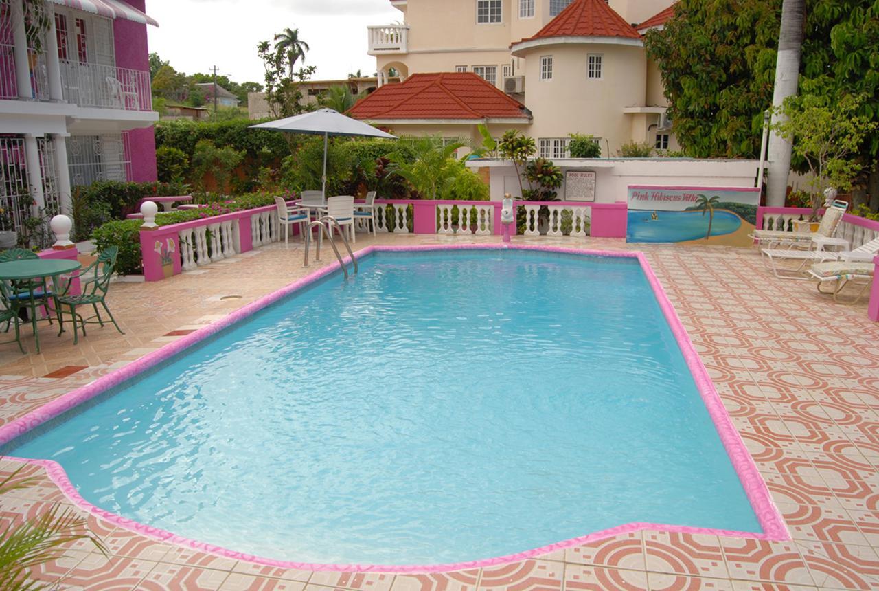 Pink Hibiscus Bed And Breakfast Montego Bay Exterior photo